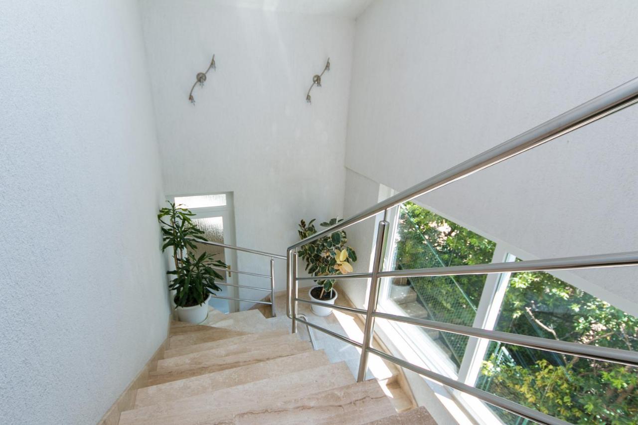 Apartments And Rooms With Parking Space Brela, Makarska - 2717 Luaran gambar